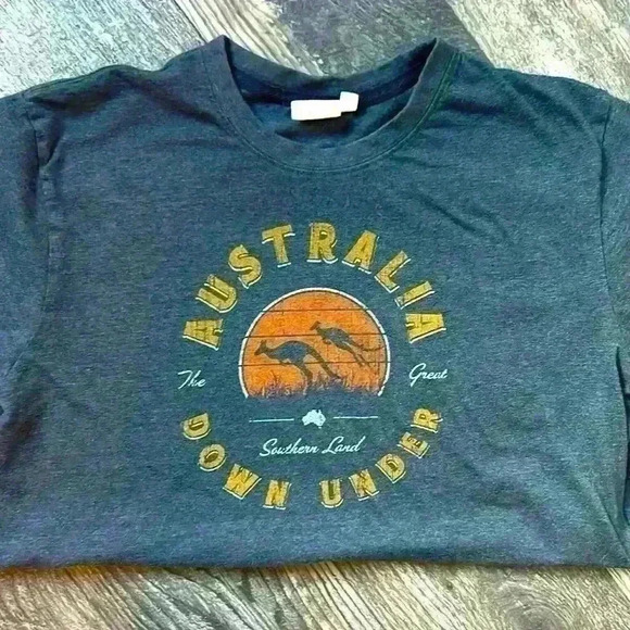 Australia Down Under t-shirt - Picture 1 of 7